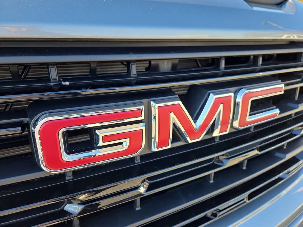 New 2026 Silver GMC Elevation image 16