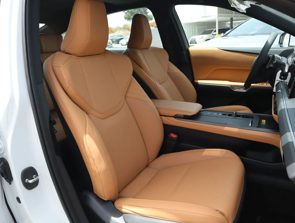 New 2026 White Lexus 350e Premium image 32