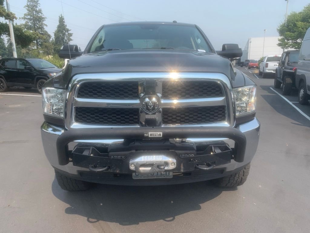 Used 2017 Granite Crystal Metallic Clearcoat Ram Tradesman image 6