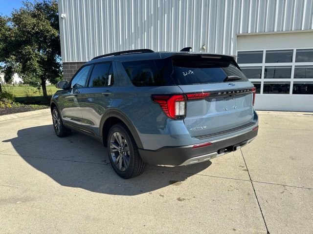 New 2026 Vapor Blue Metallic Ford Active image 8