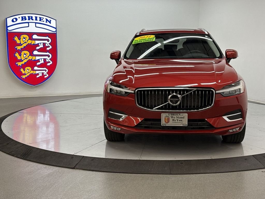 Used 2021 Fusion Red Metallic Volvo T5 Inscription image 26