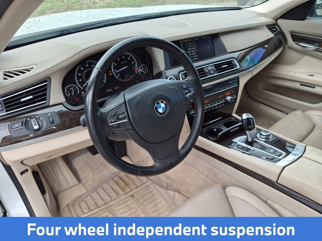 Used 2009 White BMW 750Li image 35