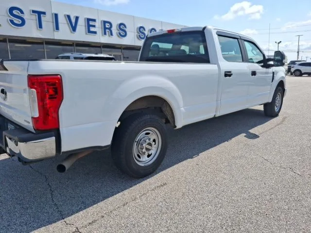 Used 2017 Oxford White Ford XL image 5