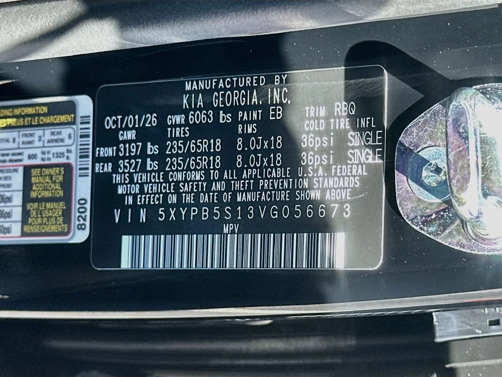 New 2027 Ebony Black Kia LX image 32