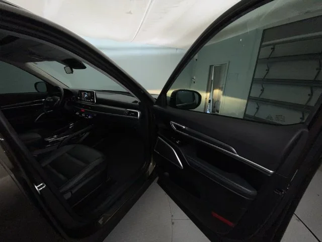 Used 2021 Green Kia S image 25