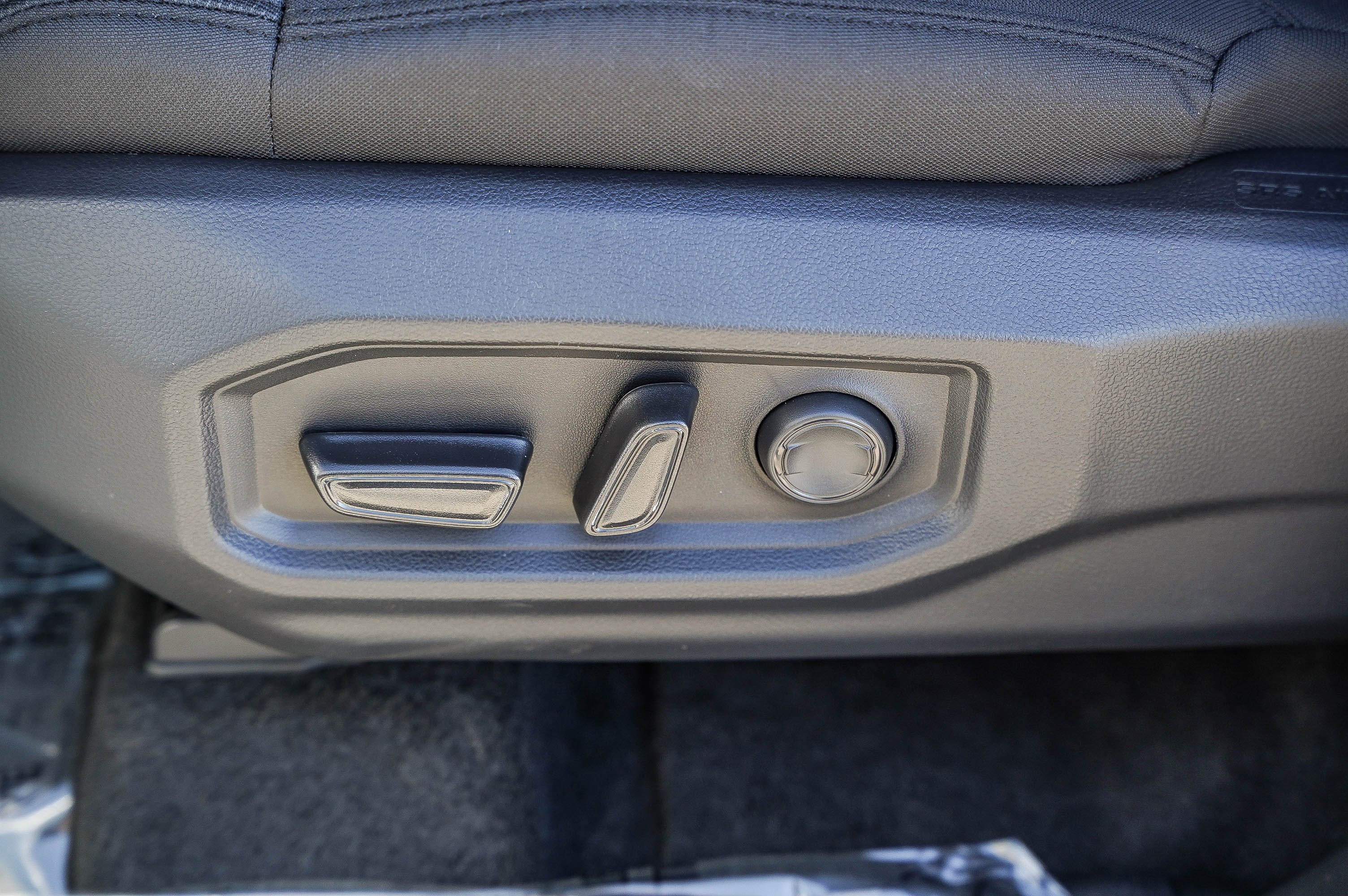 2026 Toyota Tundra SR5 - Photo 23