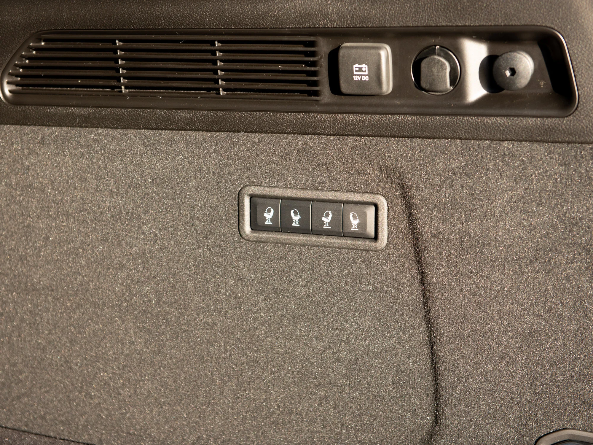 New 2026 Black Jeep Summit Obsidian* image 31