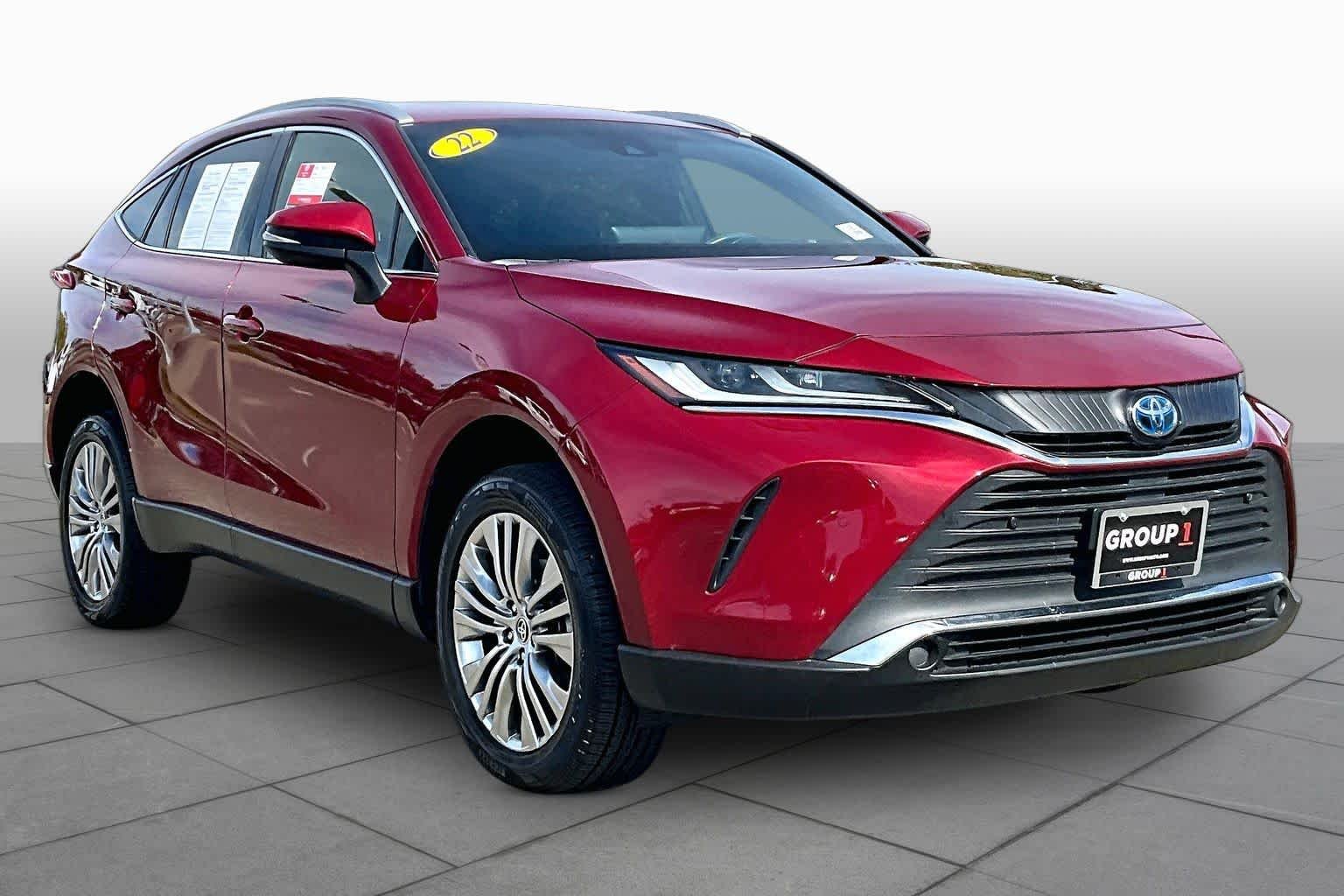 Certified Pre-Owned 2022 Toyota Venza XLE