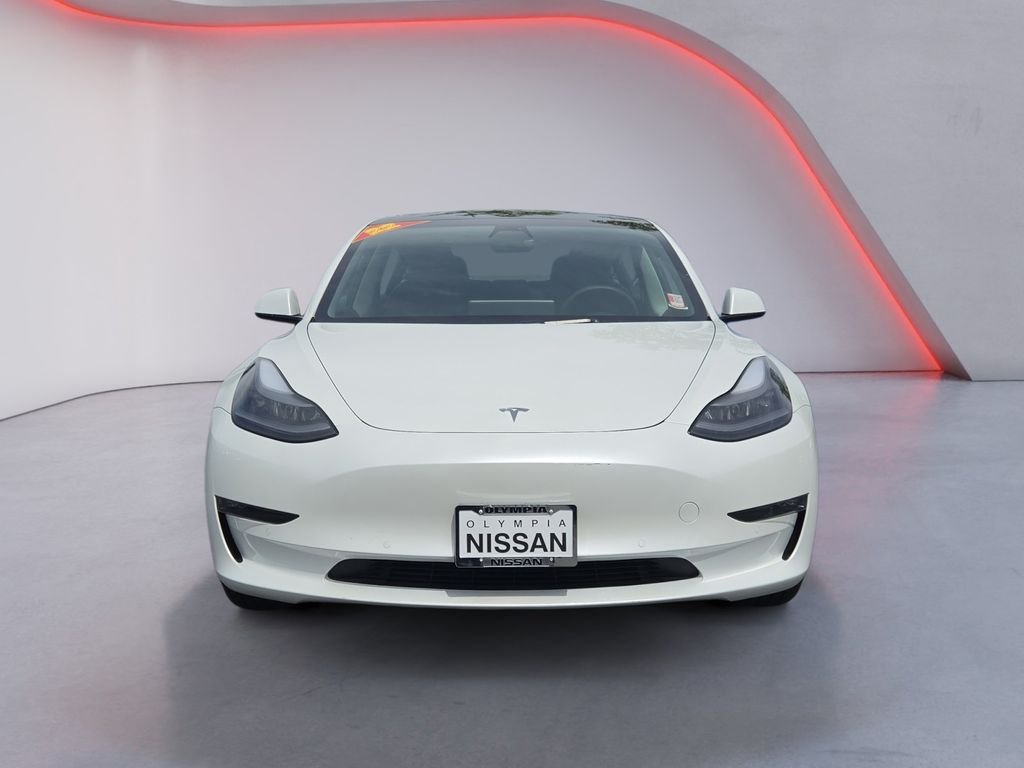 Used 2022 White Tesla Long Range image 9