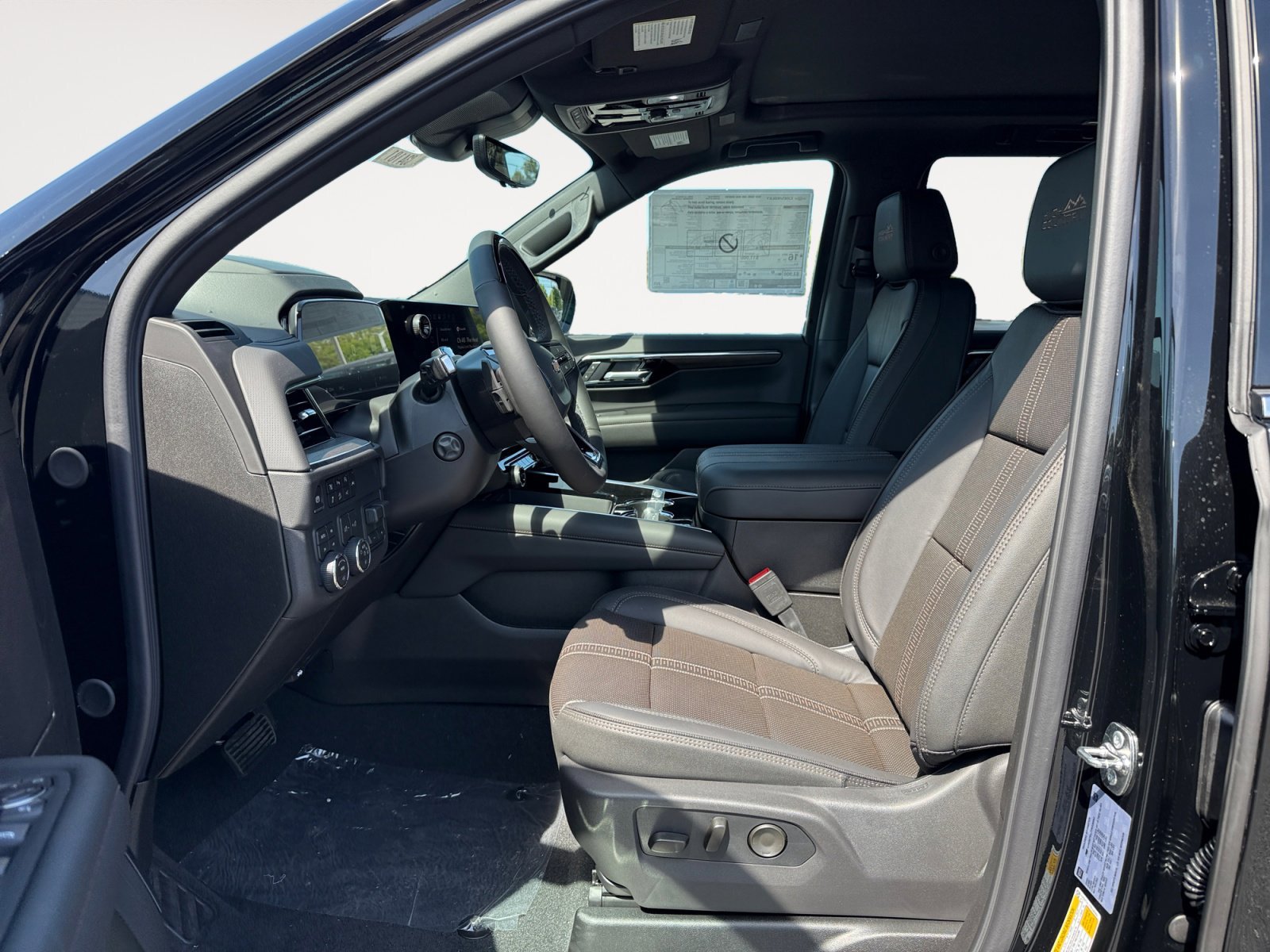 New 2026 Black Chevrolet High Country image 10