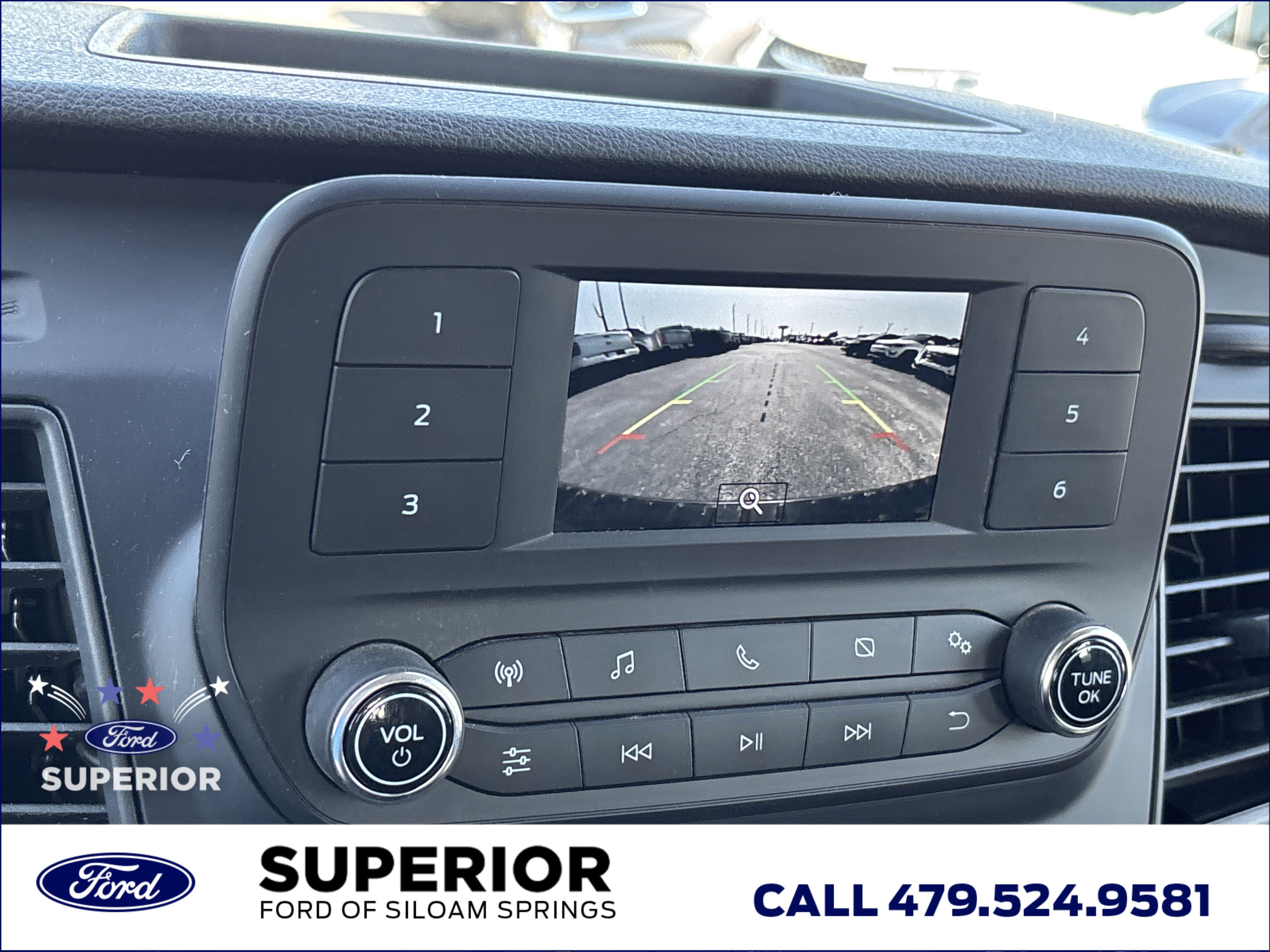 Used 2025 Oxford White Clearcoat Ford  image 29