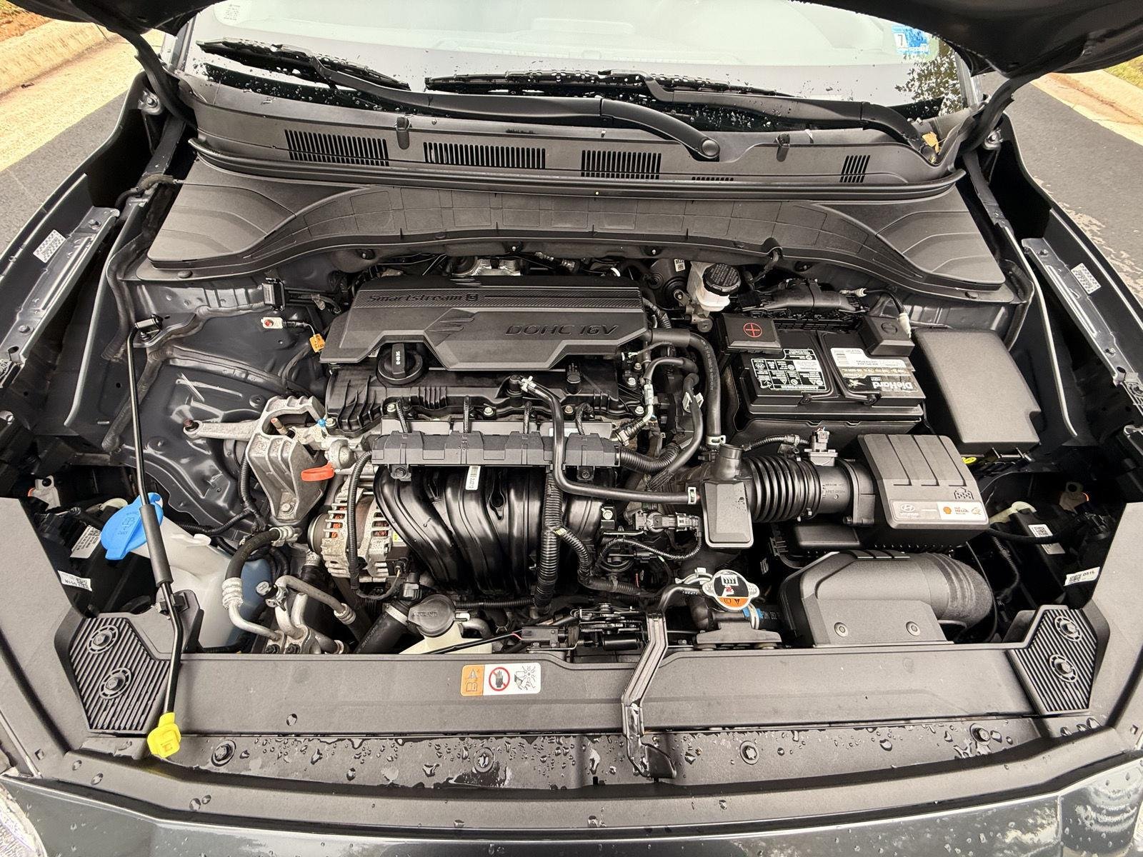Used 2022 Thunder Gray Hyundai SEL image 11