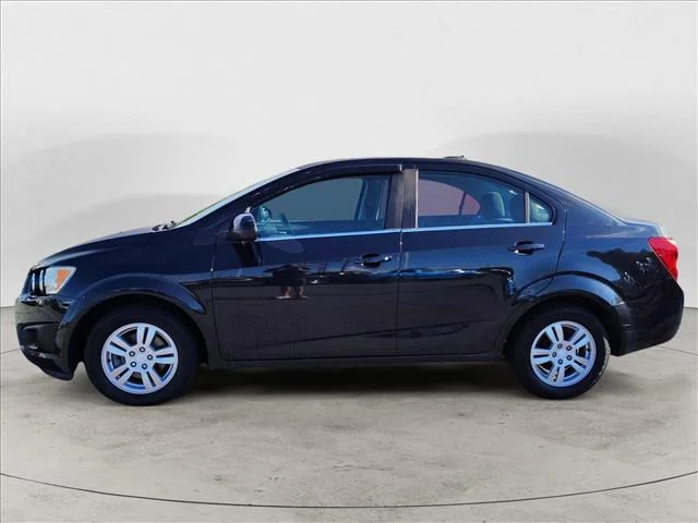 Used 2015 Chevrolet Sonic LT with VIN 1G1JC5SH9F4131045 for sale in Johnson City, TN