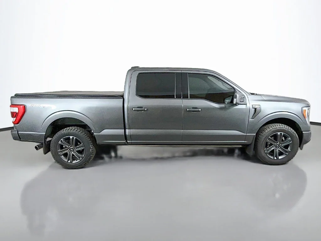 Used 2023 Carbonized Gray Metallic Ford Lariat image 19