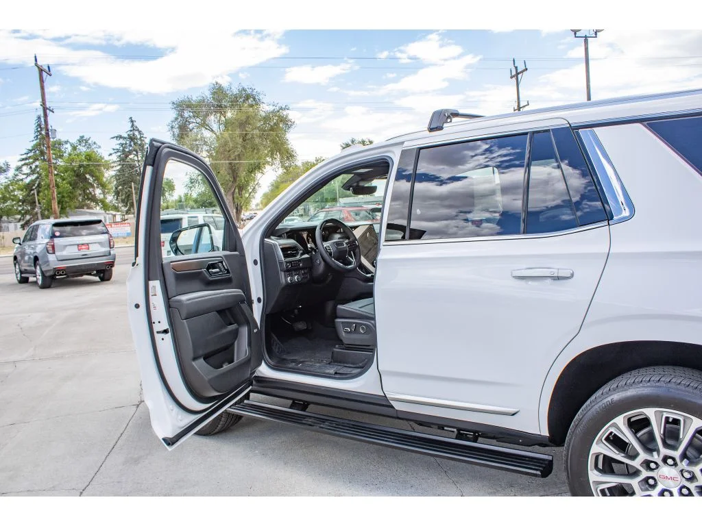2026 GMC Yukon Denali - Photo 30