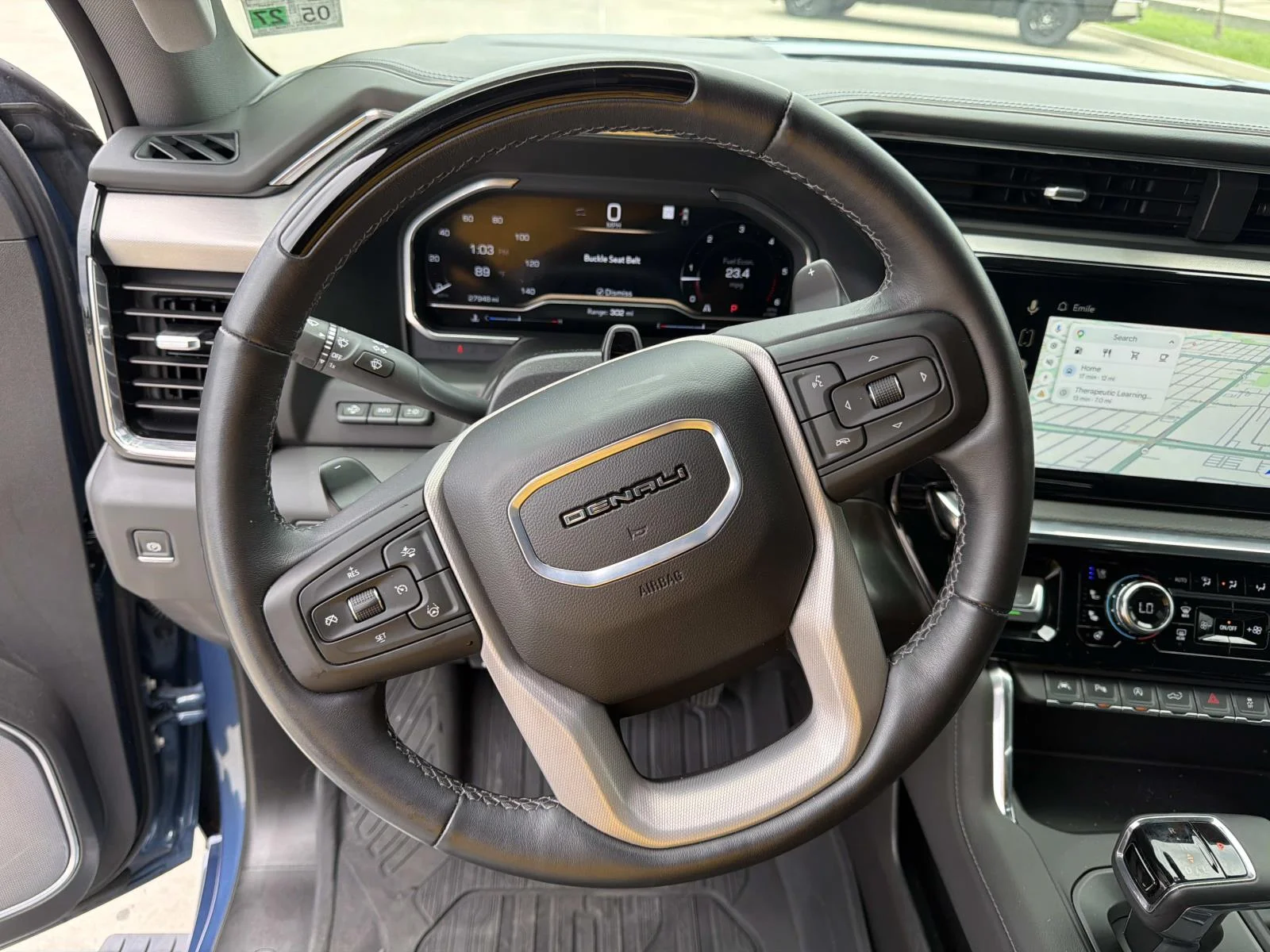 Used 2025 Blue GMC 2WD Crew Cab 147 Denali image 22