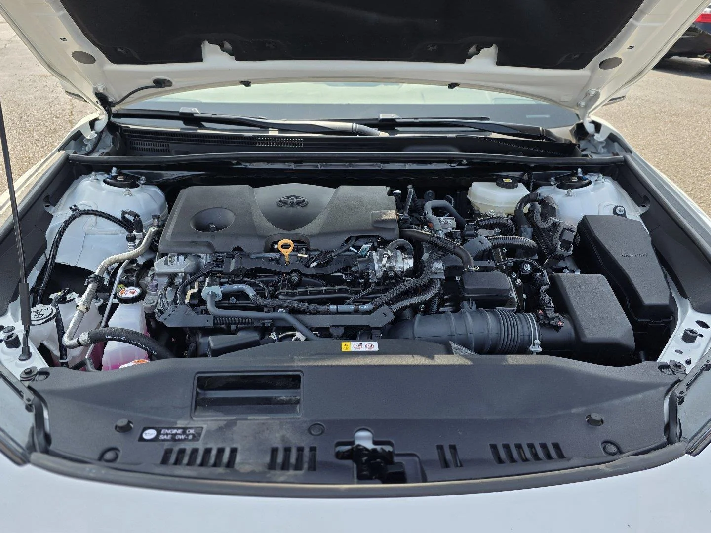 Used 2025 Ice Cap Toyota SE image 35