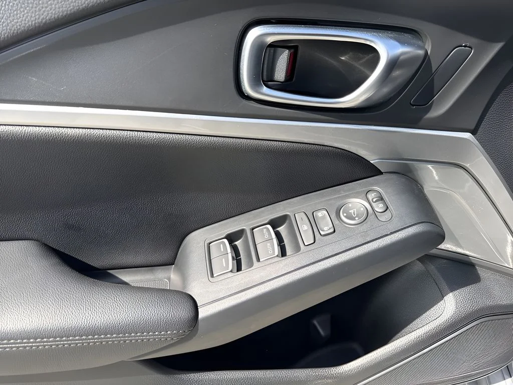 Used 2024 Silver Acura Base image 25