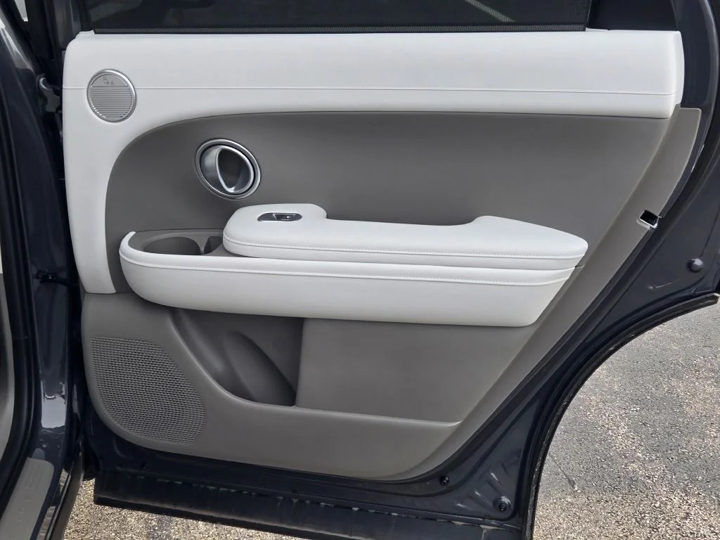 New 2026 Gray Pearl Hyundai SEL image 9