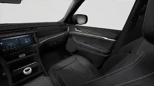 New 2027 High-Gloss Black Paint Jeep Limited image 31