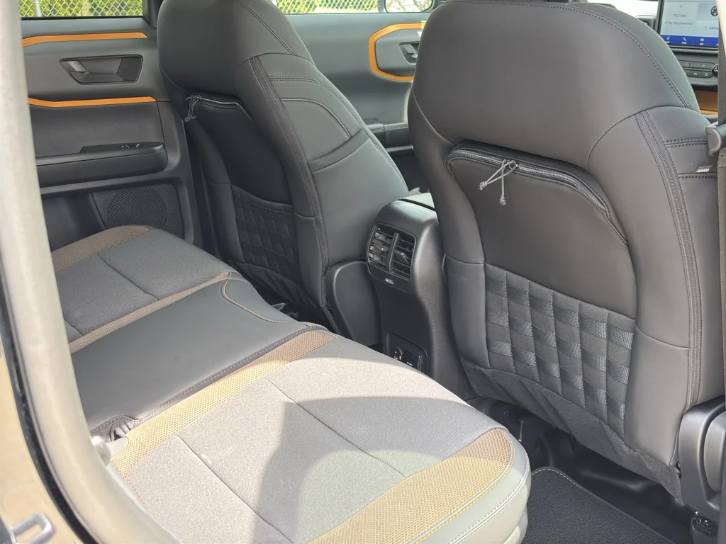 Used 2023 Shadow Black Ford Badlands image 15