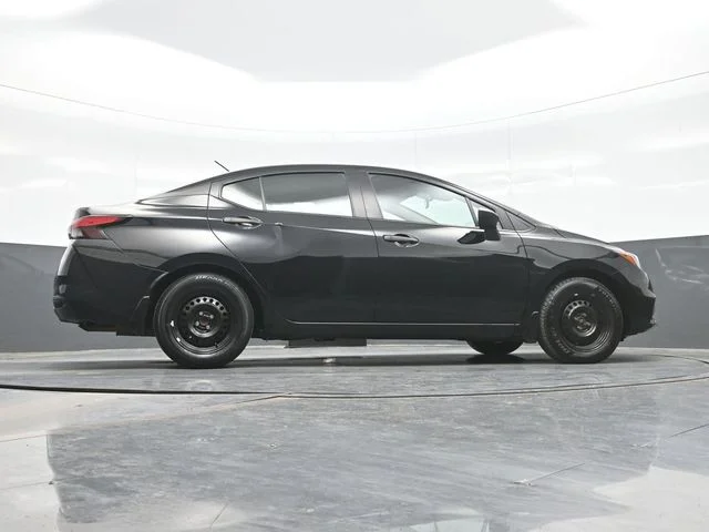 Used 2021 Black Nissan 1.6 S image 25