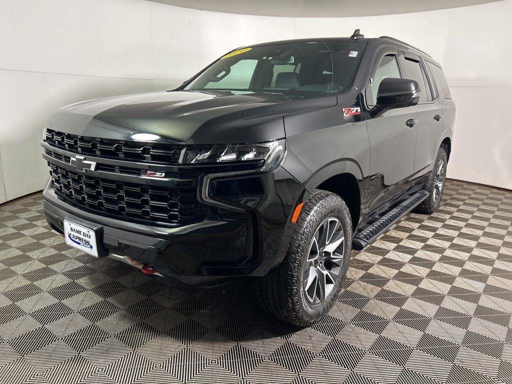 Used 2024 Black Chevrolet Z71 image 12