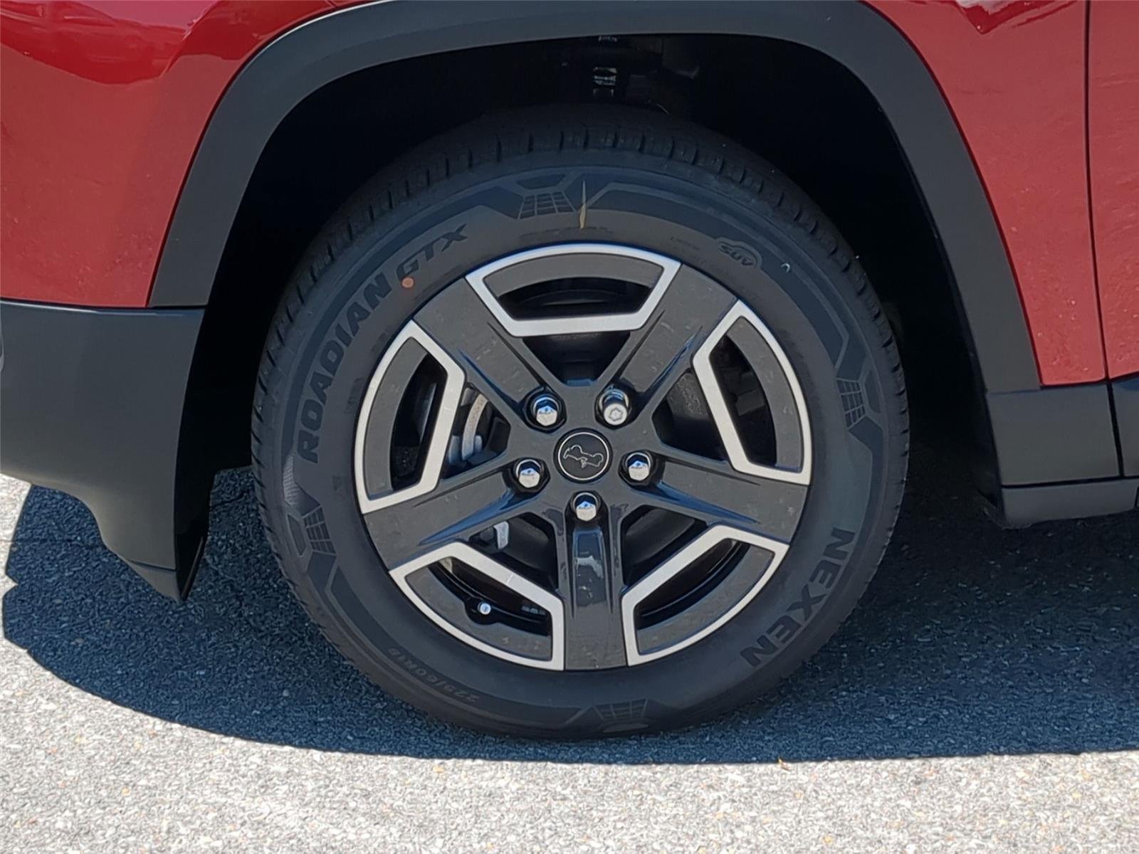 New 2026 Red Hot Pearl-Coat Exterior Paint Jeep Limited image 10