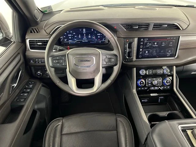 2023 GMC Yukon XL Denali - Photo 35