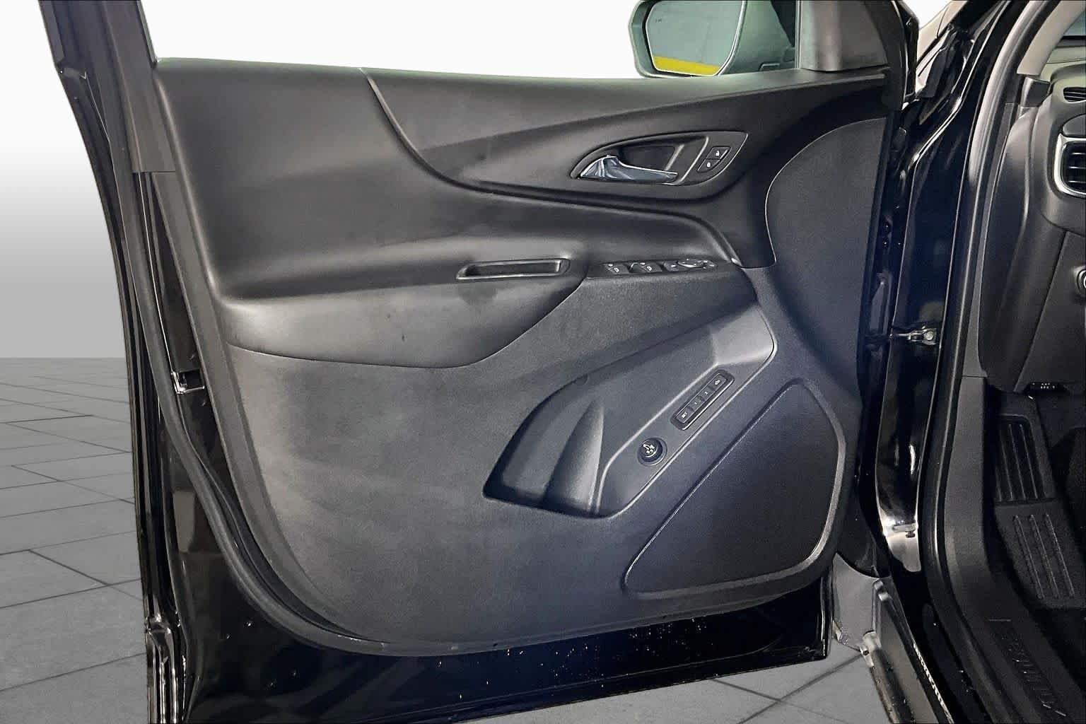 2021 Chevrolet Equinox LT - Photo 20