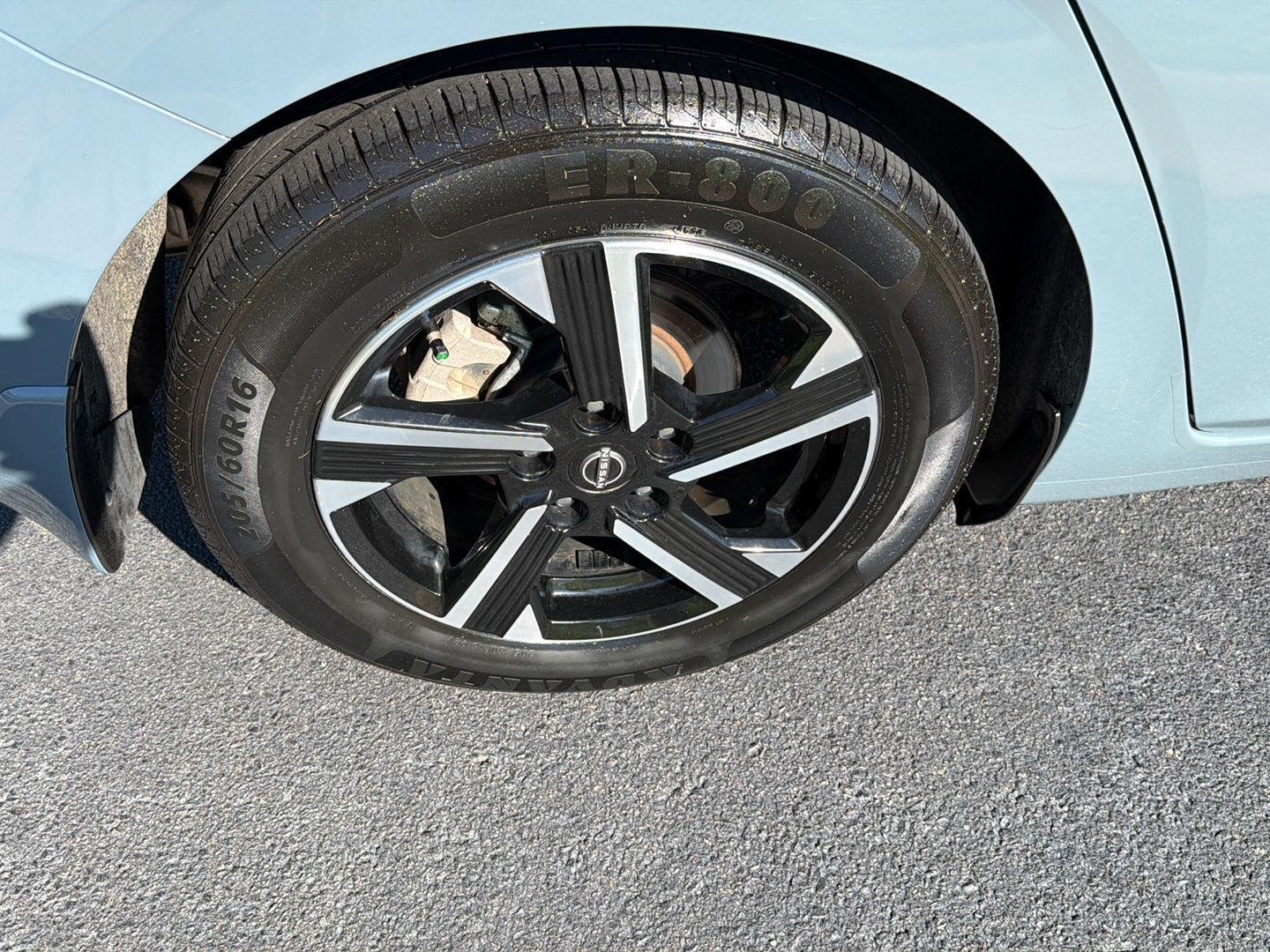 Used 2024 Atlantic Gray Metallic Nissan SV image 38