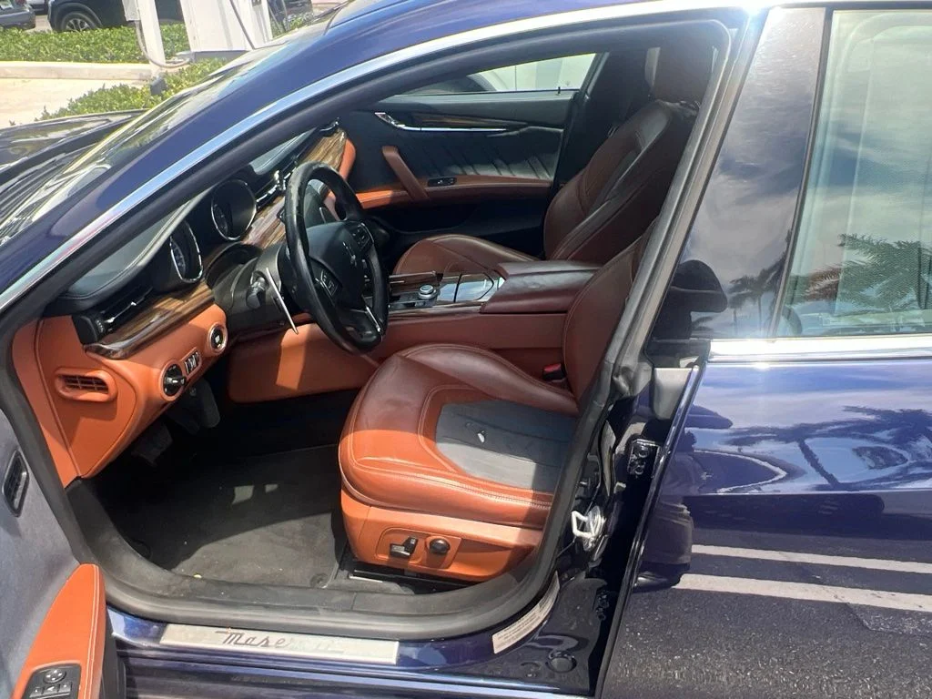 Used 2018 Blue Maserati S GranLusso image 4