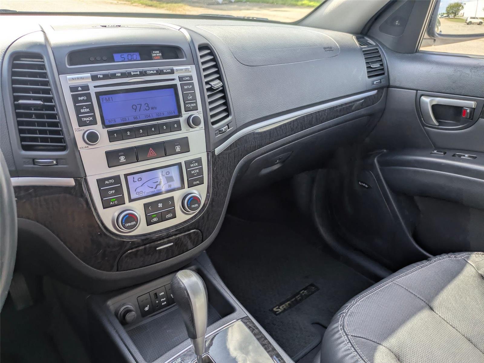 Used 2009 Ebony Black Hyundai Limited image 20
