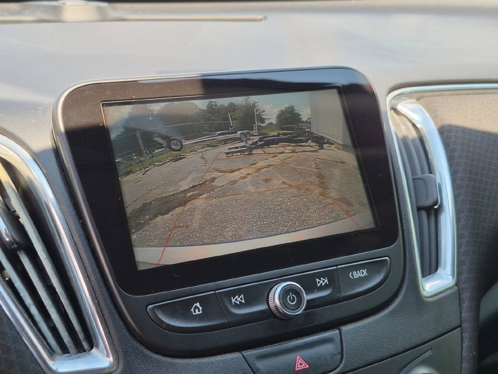 Used 2018 SANDY RIDGE METALLIC Chevrolet LT image 22