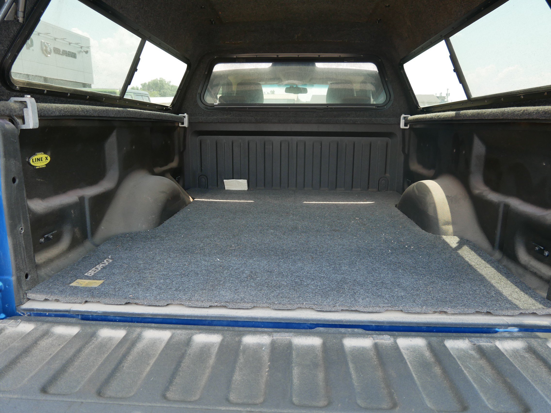 Used 2009 Blue Ford XLT image 10