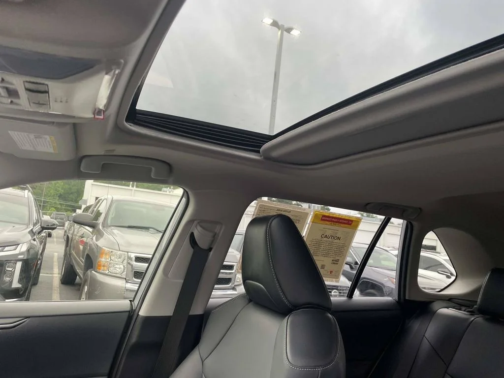 2023 Toyota RAV4 XLE Premium - Photo 26
