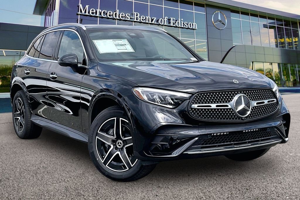 2026 Mercedes-Benz GLC GLC 300 4MATIC's photo