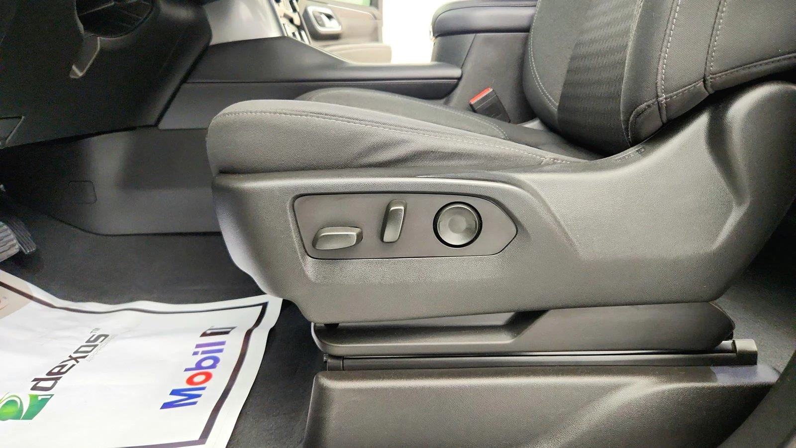 Used 2023 BLACK Chevrolet LS image 17