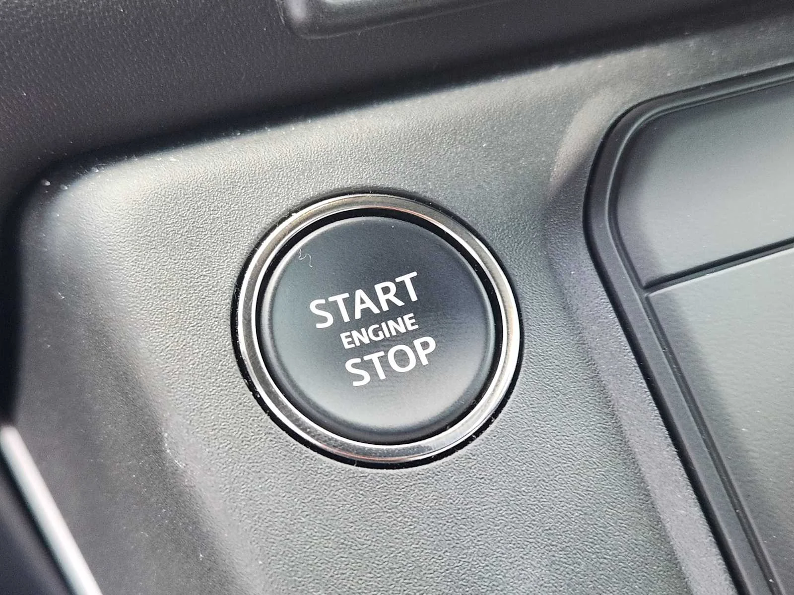 2026 Land Rover Defender S - Photo 20