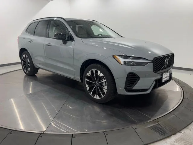 New 2026 Vapour Grey Volvo Plus image 6