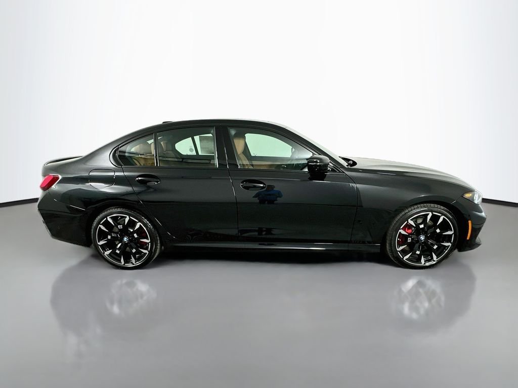 New 2026 Black Sapphire Metallic BMW 330i image 4