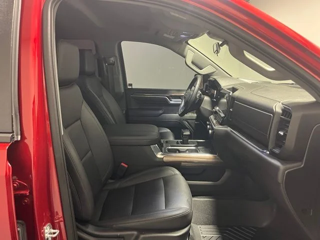 Used 2023 Red Chevrolet RST image 21