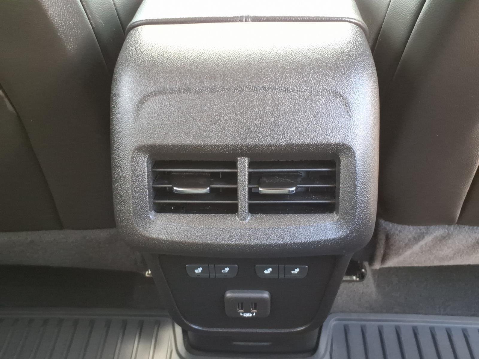Used 2020 Mosaic Black Metallic Chevrolet Premier image 27
