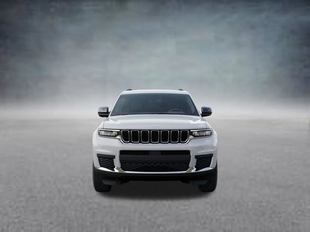 New 2026 Bright White Clear-Coat Exterior Paint Jeep Laredo image 6