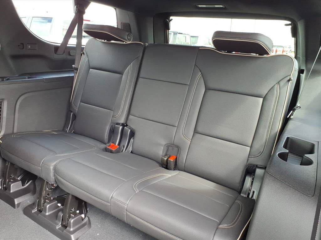 2026 GMC Yukon XL Elevation - Photo 10