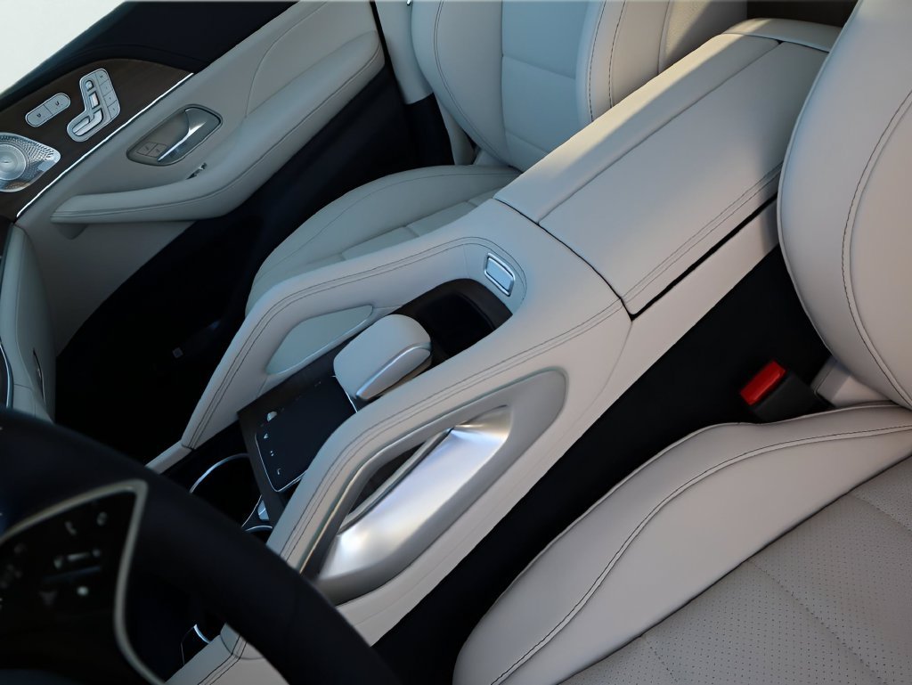 Used 2026 MANUFAKTUR Moonlight White Metallic Mercedes-Benz GLE 350 image 35
