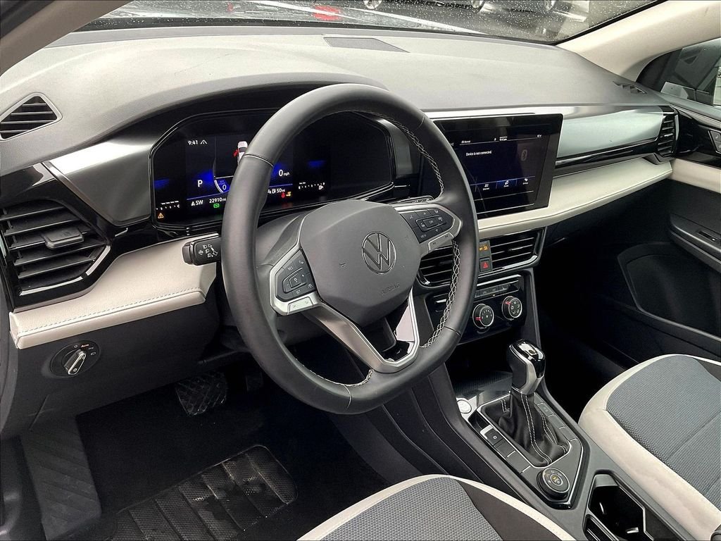Used 2025 Gray Volkswagen 1.5T S image 8