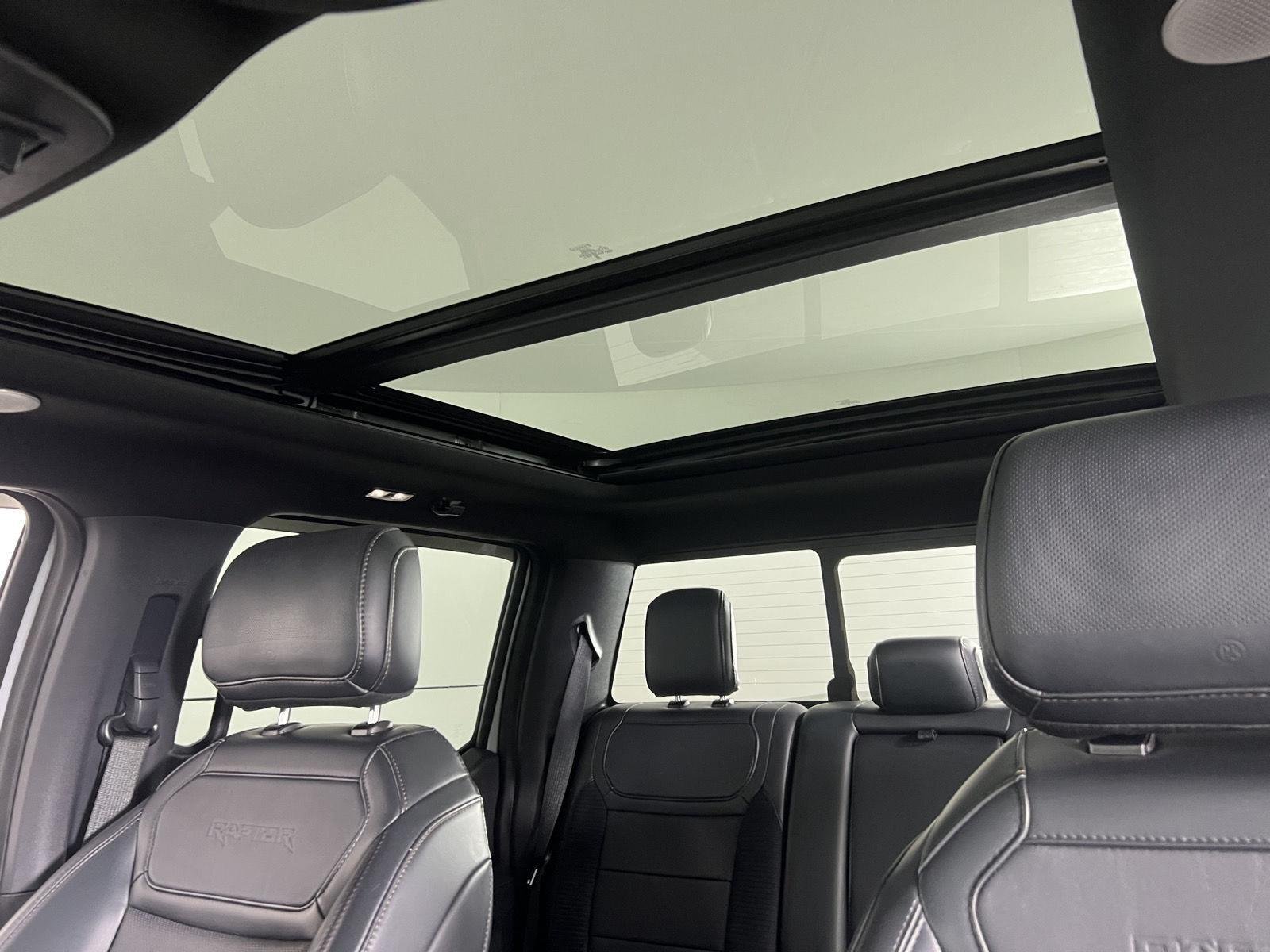 Used 2023 Avalanche Gray Ford Raptor image 4