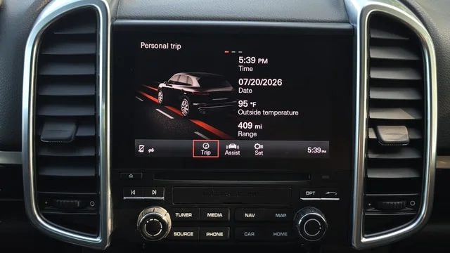 Used 2018 Black Porsche Base image 21