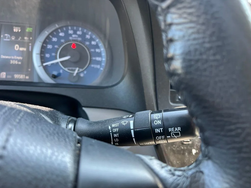 Used 2020 Gray Toyota XLE image 17